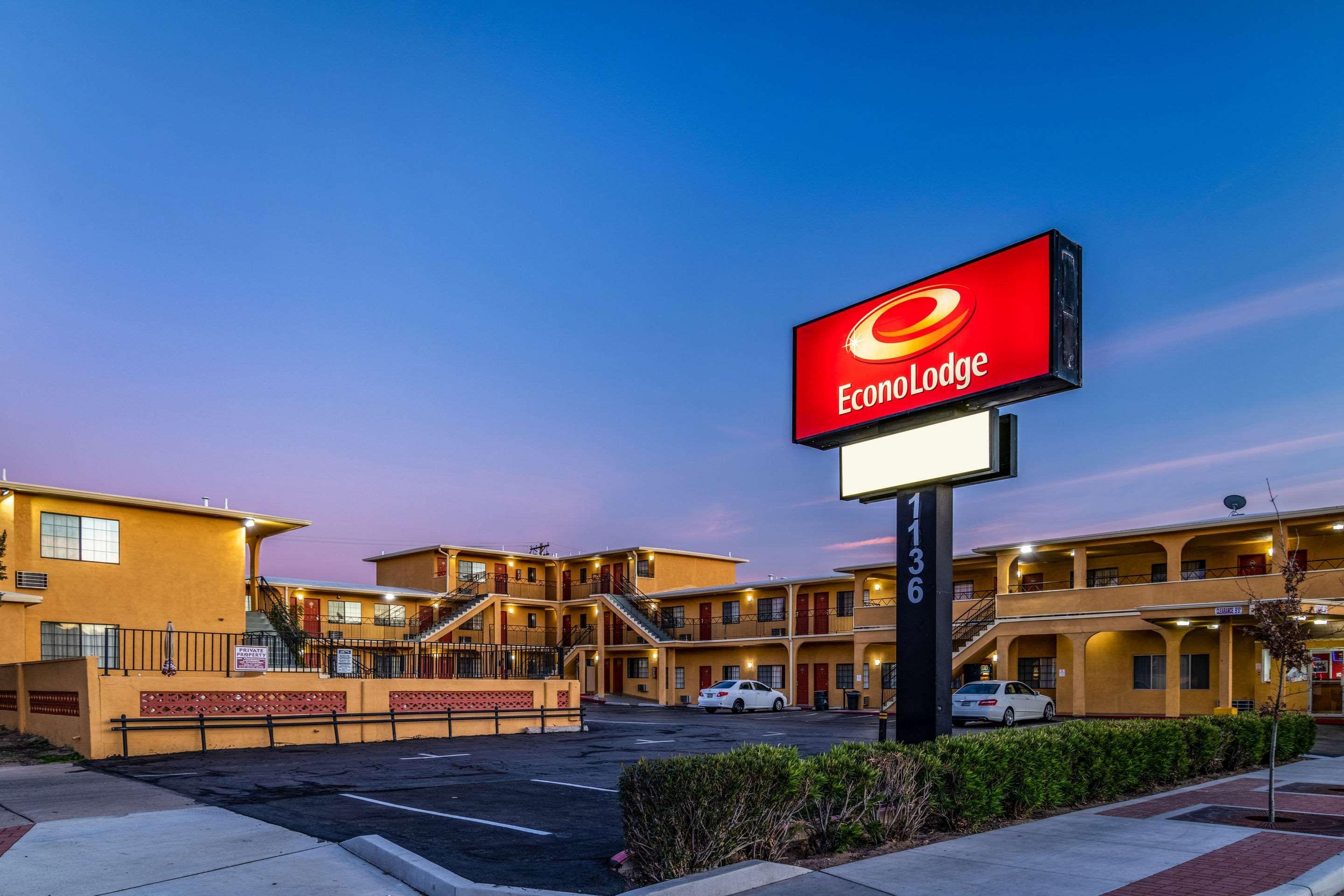 Econo Lodge University Tucson Exterior foto